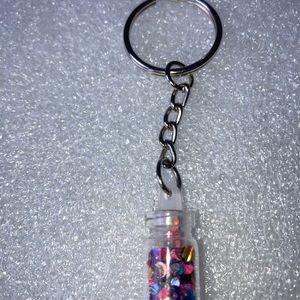 KEYCHAIN MINI BOTTLE HOLDER💕OS💕